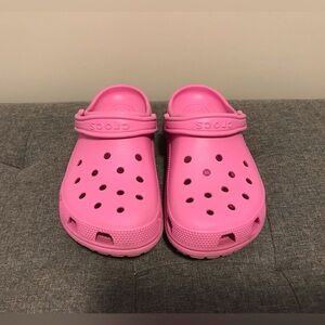 CROCS Womens Bright Pink Slippers , Shoes